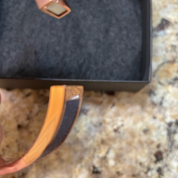 Coach bracelet with magnetic closure. NWOT💕 - Picture 4 of 4